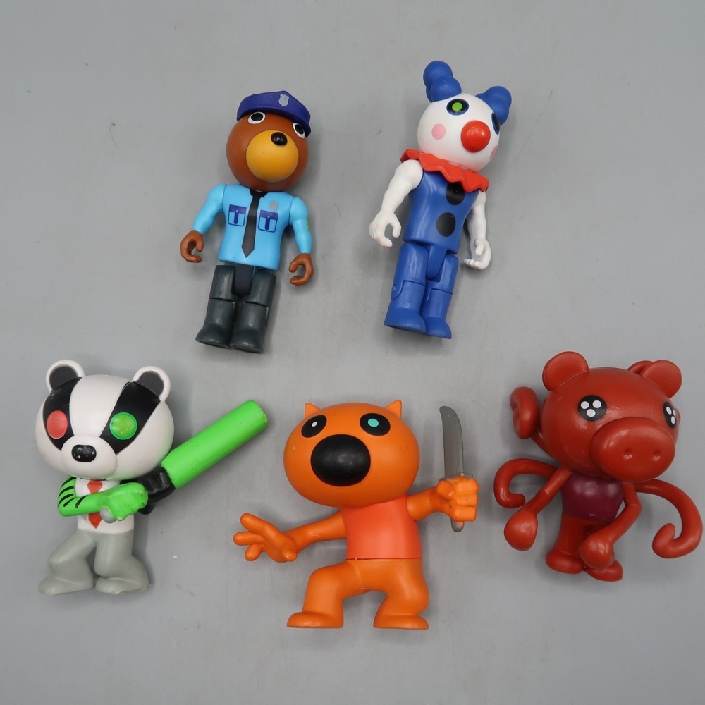 Roblox Piggy Fox Figure Red Parasee Phatmojo Clonwy Badgy Toy Lot of 5